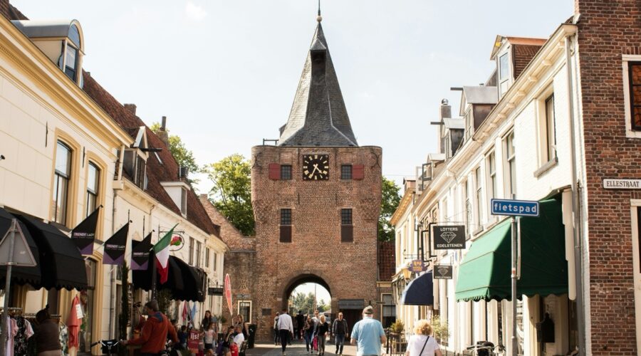 Elburg: De Tijdloze en Betoverende Hanzestad